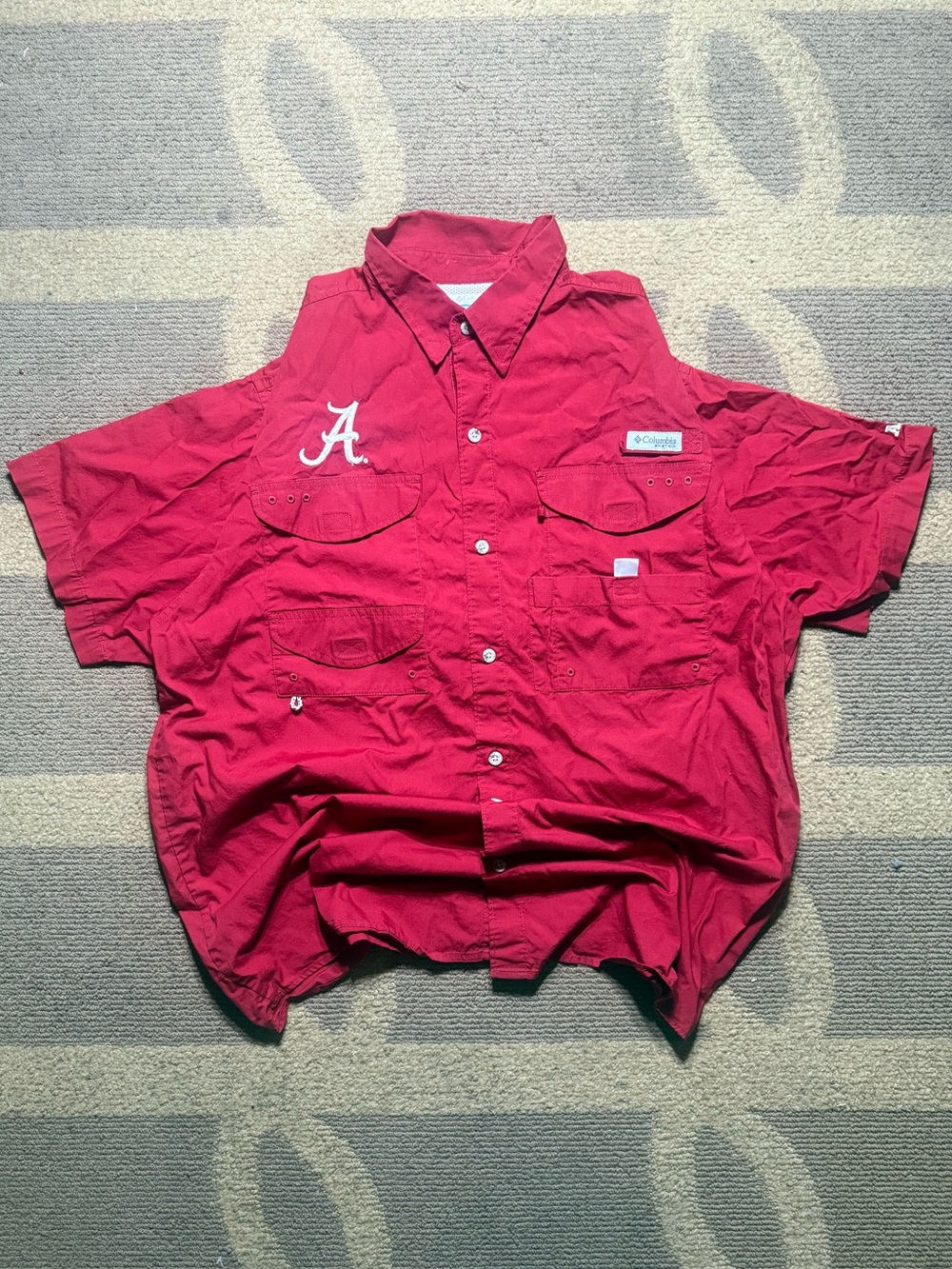 Columbia PFG Alabama Crimson Tide Fishing Shirt Large - Red Vented Button-Up